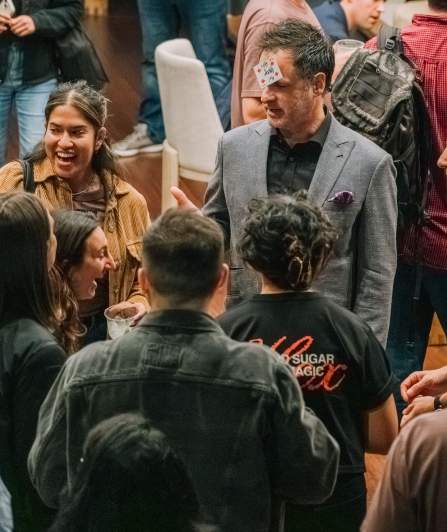 Evenings that know when to wrap up